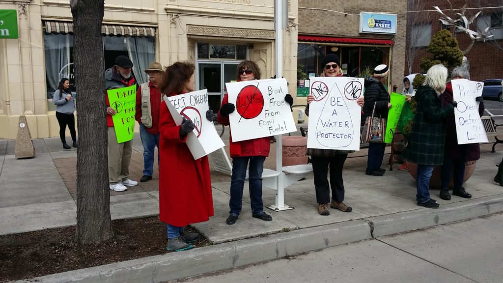 Demonstrating against LNG pipeline