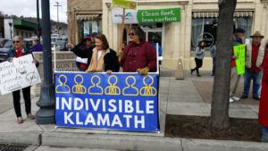 LWV joins with Indivisible Klamath in demonstration